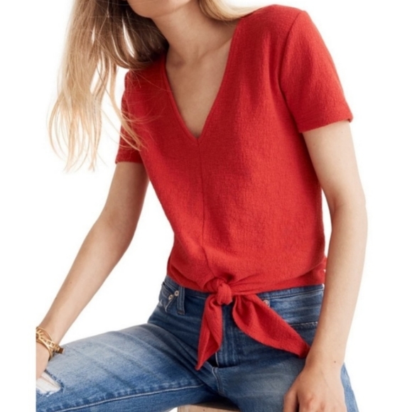 Madewell Tops - MADEWELL TEXTURE & THREAD V Neck Modern Front Tie Top